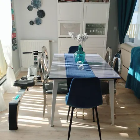 Reservee Aux Femmes * Rennes